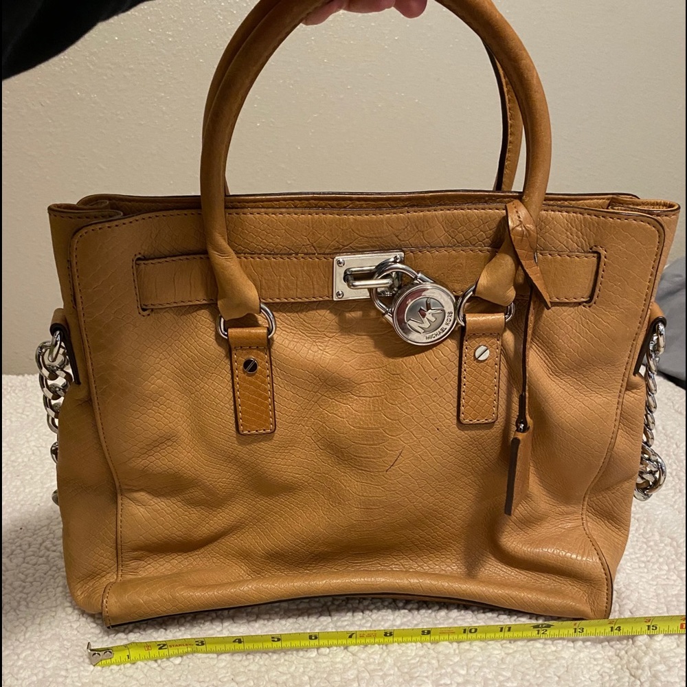 Michael Kors Hamilton style shoulder bag
